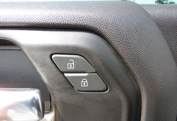 2020 Chevrolet Silverado 1500 - Image 39