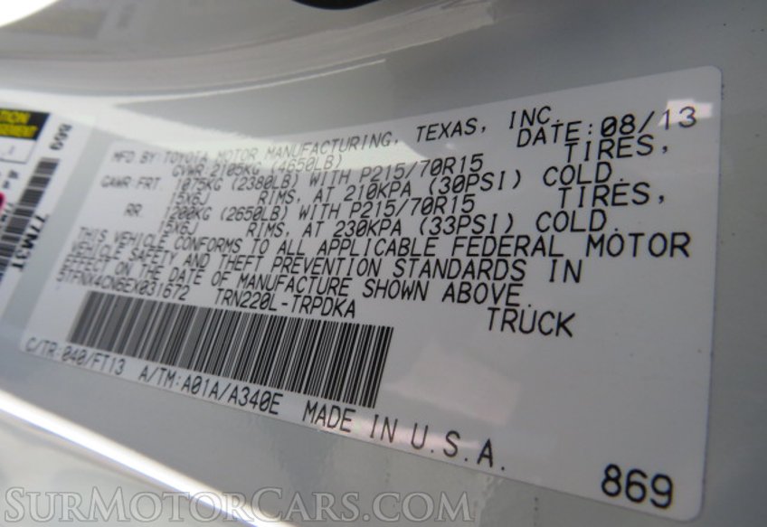 2014 Toyota Tacoma - Image 32