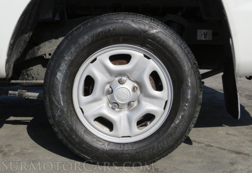 2014 Toyota Tacoma - Image 30