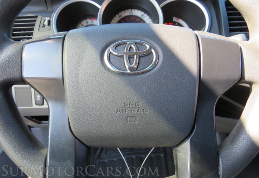 2014 Toyota Tacoma - Image 21
