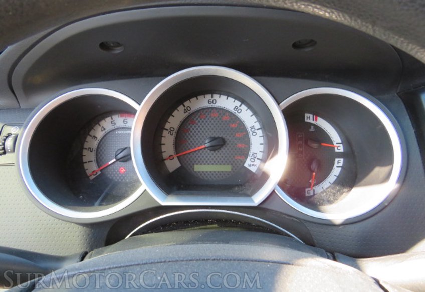 2014 Toyota Tacoma - Image 22