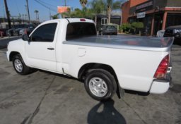 2014 Toyota Tacoma - Image 5