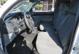 2014 Toyota Tacoma - Image 24