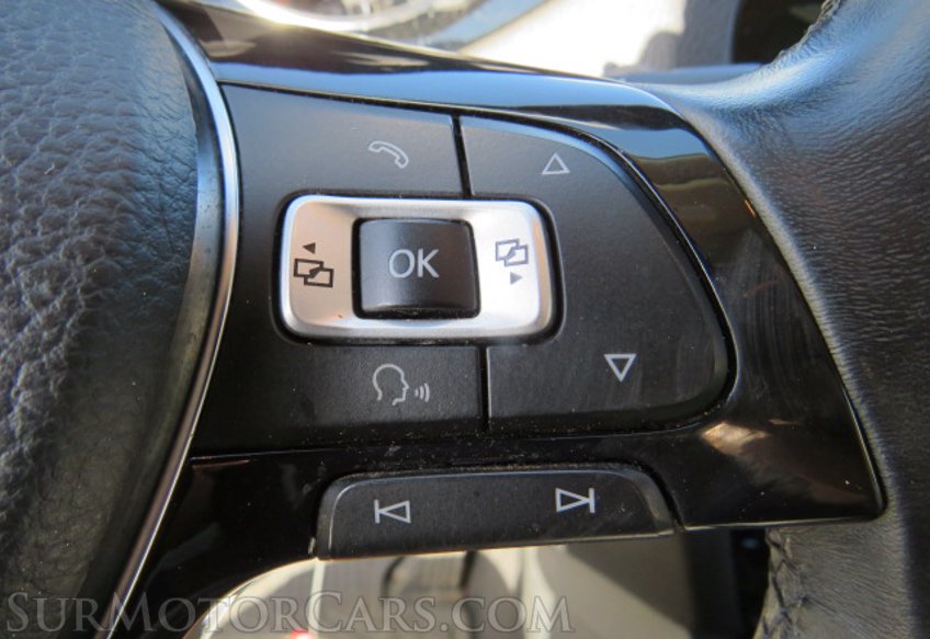 2018 Volkswagen Jetta - Image 39