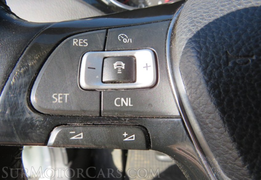 2018 Volkswagen Jetta - Image 38