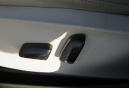 2018 Volkswagen Jetta - Image 47