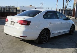 2018 Volkswagen Jetta - Image 7