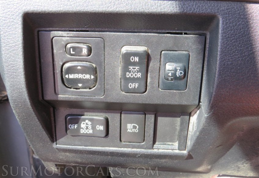 2018 Toyota Tundra 4WD - Image 41