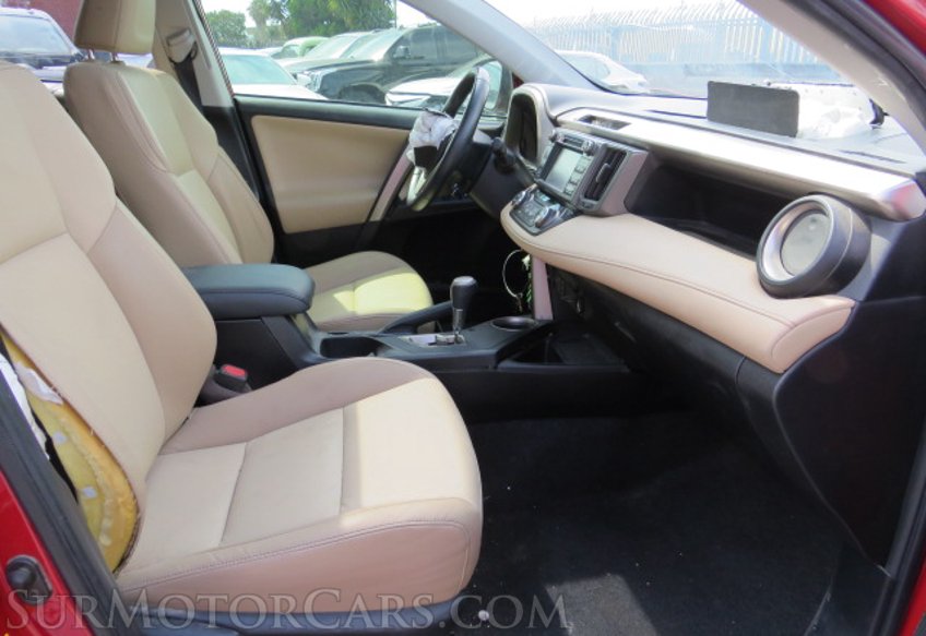 2015 Toyota RAV4 - Image 25