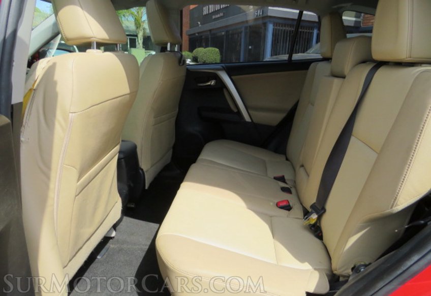 2015 Toyota RAV4 - Image 27