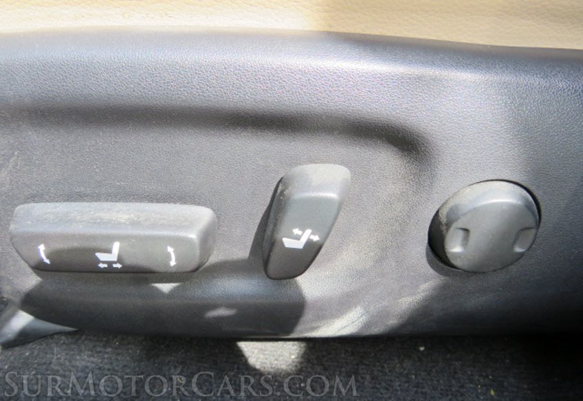 2015 Toyota RAV4 - Image 37