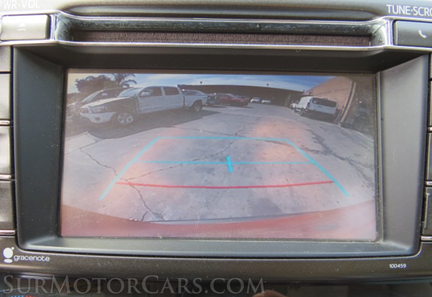 2015 Toyota RAV4 - Image 32