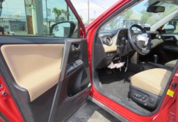 2015 Toyota RAV4 - Image 21