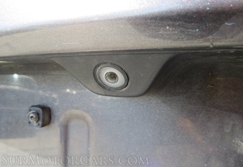 2014 Jeep Grand Cherokee - Image 17