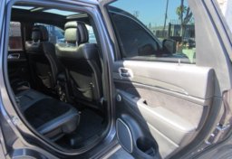 2014 Jeep Grand Cherokee - Image 22