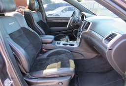 2014 Jeep Grand Cherokee - Image 24