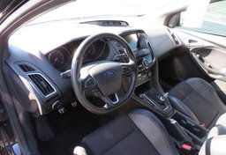 2017 Ford Focus - Image 36