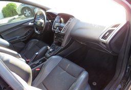 2017 Ford Focus - Image 37