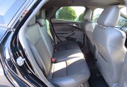 2017 Ford Focus - Image 48