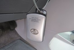 2017 Toyota Sienna - Image 36