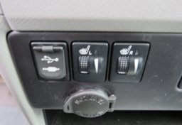 2017 Toyota Sienna - Image 46