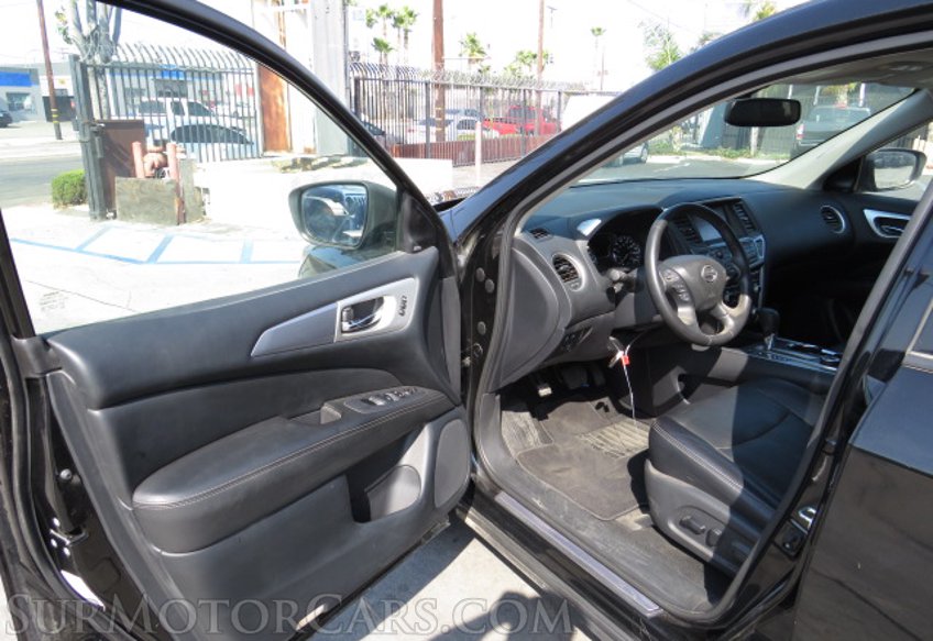 2019 Nissan Pathfinder - Image 21