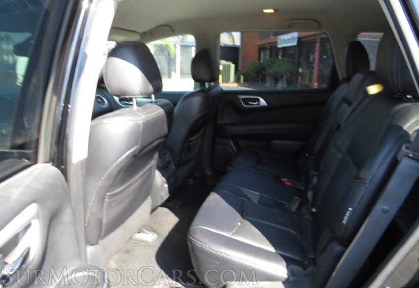 2019 Nissan Pathfinder - Image 33