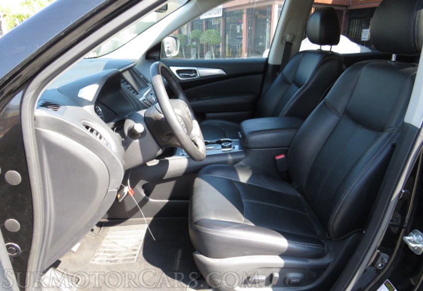 2019 Nissan Pathfinder - Image 31