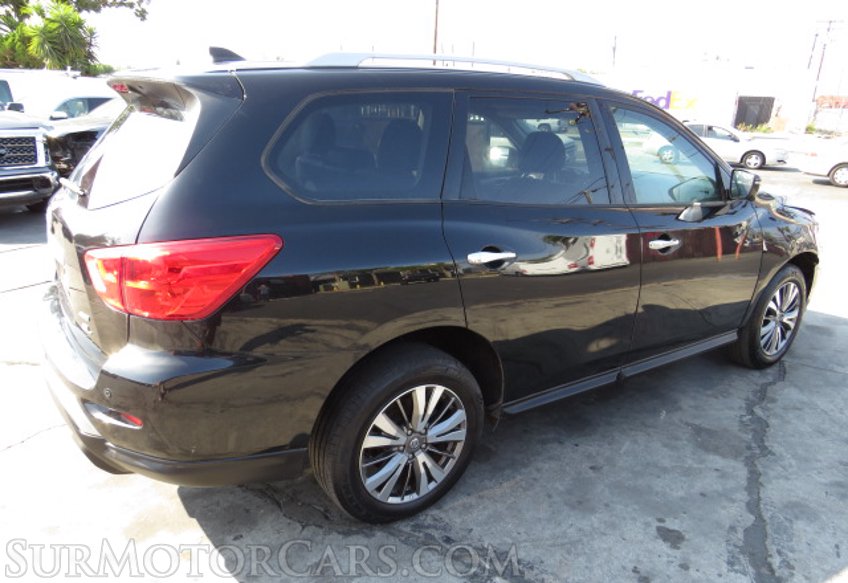 2019 Nissan Pathfinder - Image 9