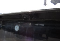 2019 Nissan Pathfinder - Image 18