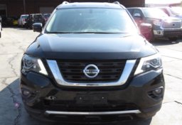2019 Nissan Pathfinder - Image 11