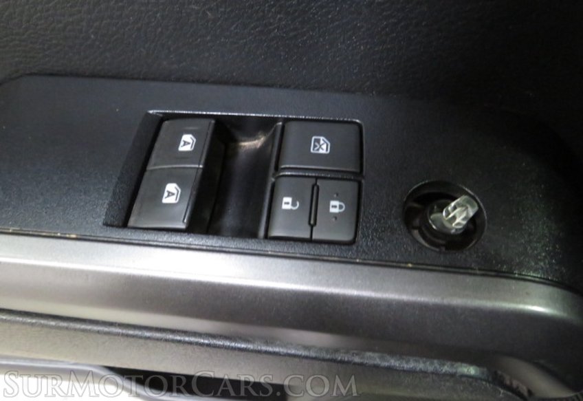 2017 Toyota Tacoma - Image 36