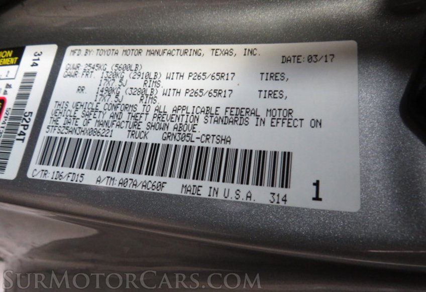 2017 Toyota Tacoma - Image 41