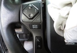 2017 Toyota Tacoma - Image 32