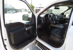 2020 Ford F-150 - Image 34