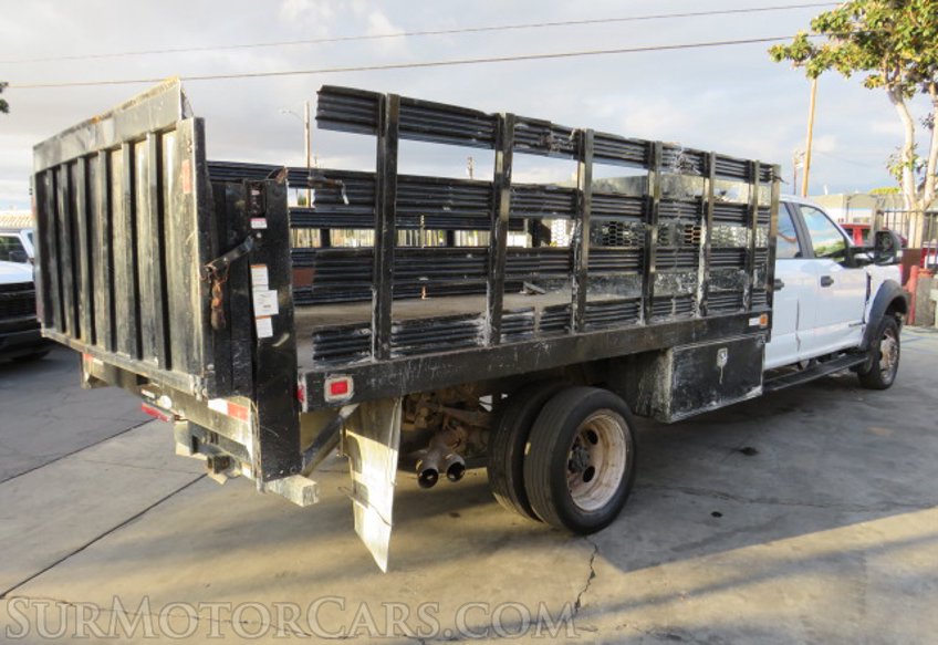 2018 Ford Super Duty F-550 DRW - Image 10