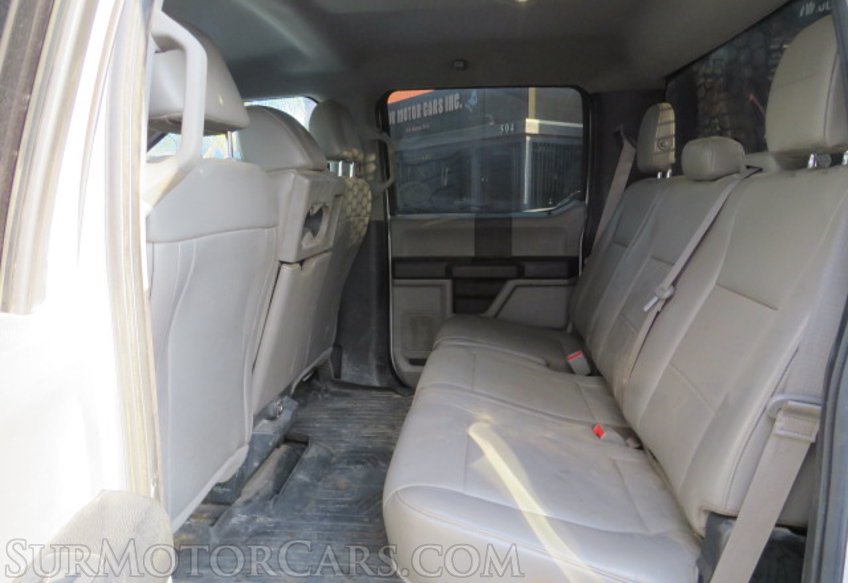 2018 Ford Super Duty F-550 DRW - Image 26