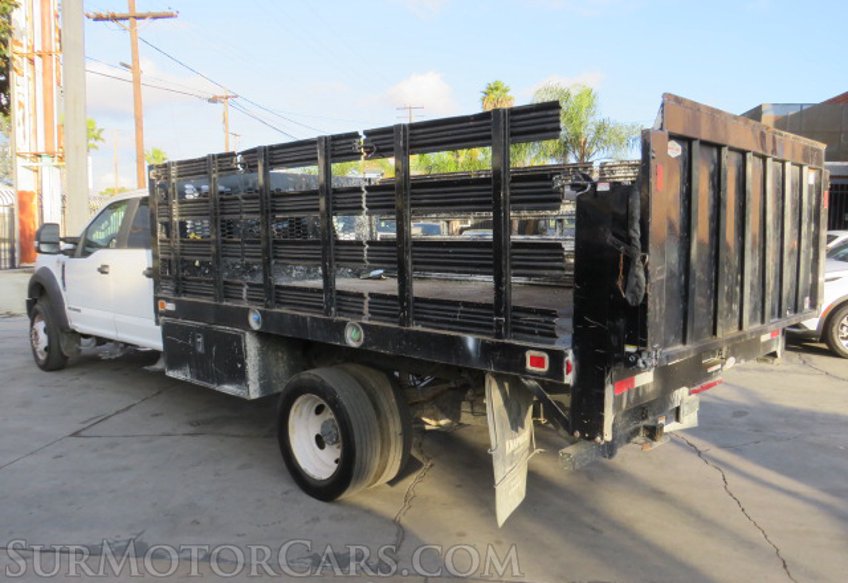 2018 Ford Super Duty F-550 DRW - Image 9