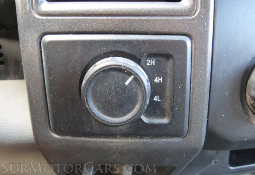 2018 Ford Super Duty F-550 DRW - Image 31