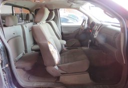 2018 Nissan Frontier - Image 27