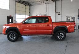 Thumbnail of 2016 Toyota Tacoma