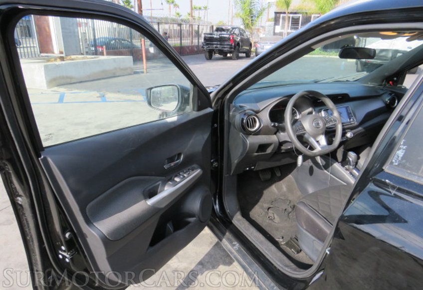 2020 Nissan Kicks - Image 20