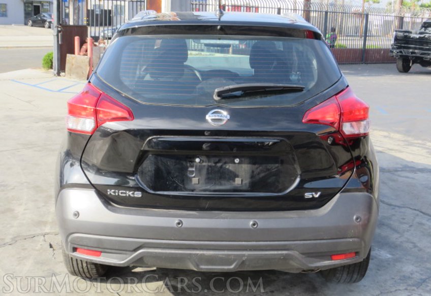 2020 Nissan Kicks - Image 10