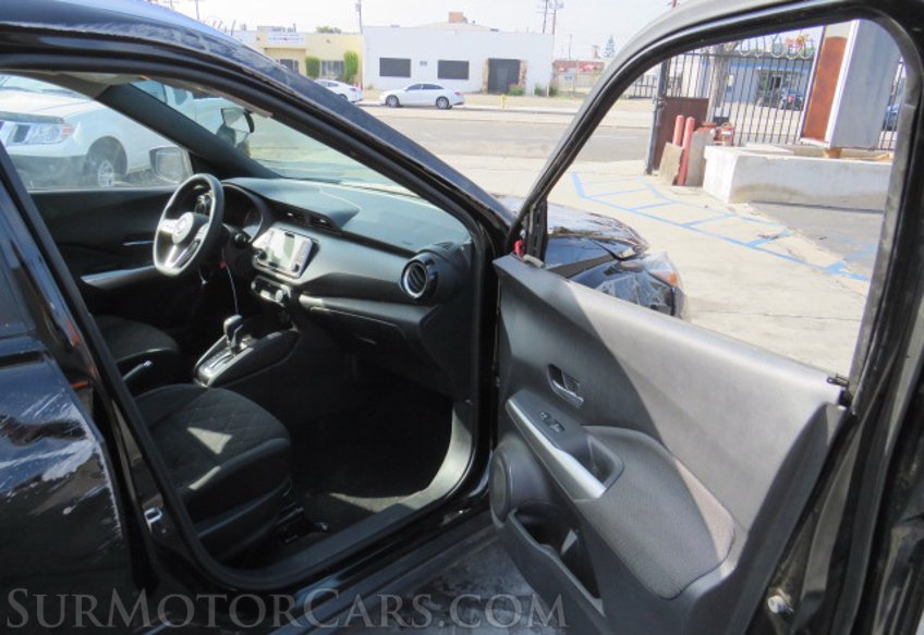 2020 Nissan Kicks - Image 21