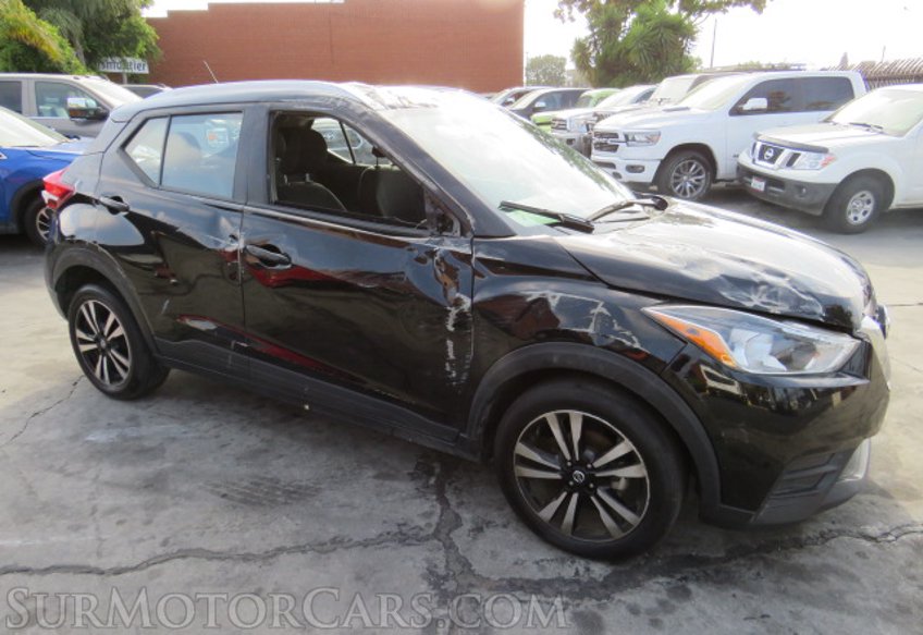 2020 Nissan Kicks - Image 2