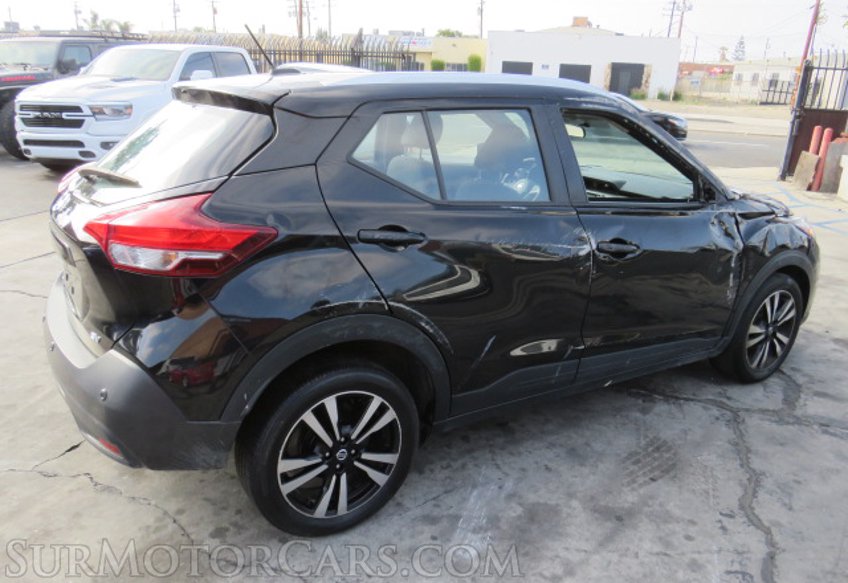 2020 Nissan Kicks - Image 6