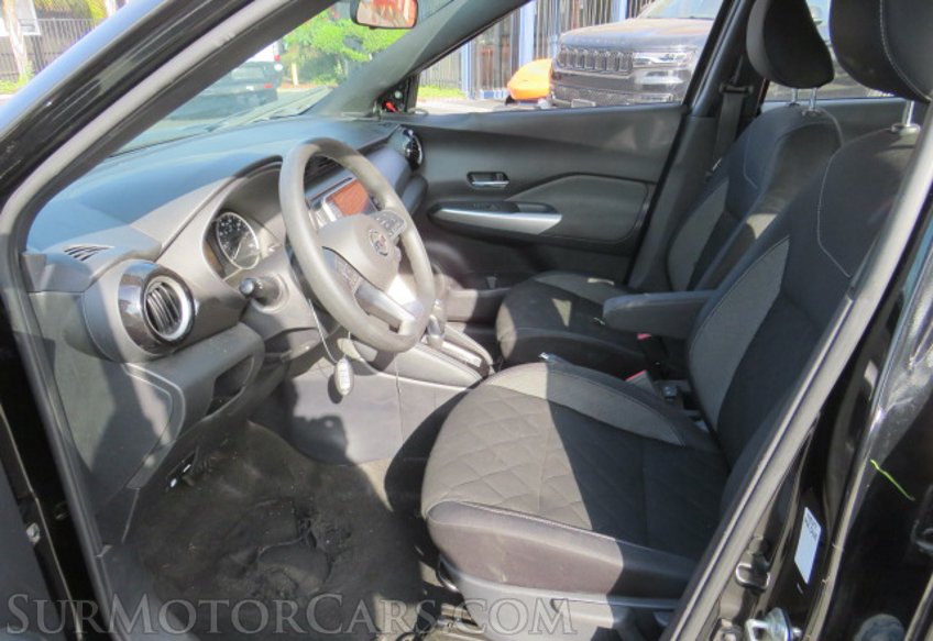 2020 Nissan Kicks - Image 26