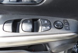 2020 Nissan Kicks - Image 37