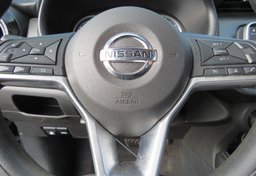 2020 Nissan Kicks - Image 32