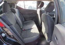 2020 Nissan Kicks - Image 29